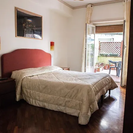 Tiburtina 2.0 B&B 3*